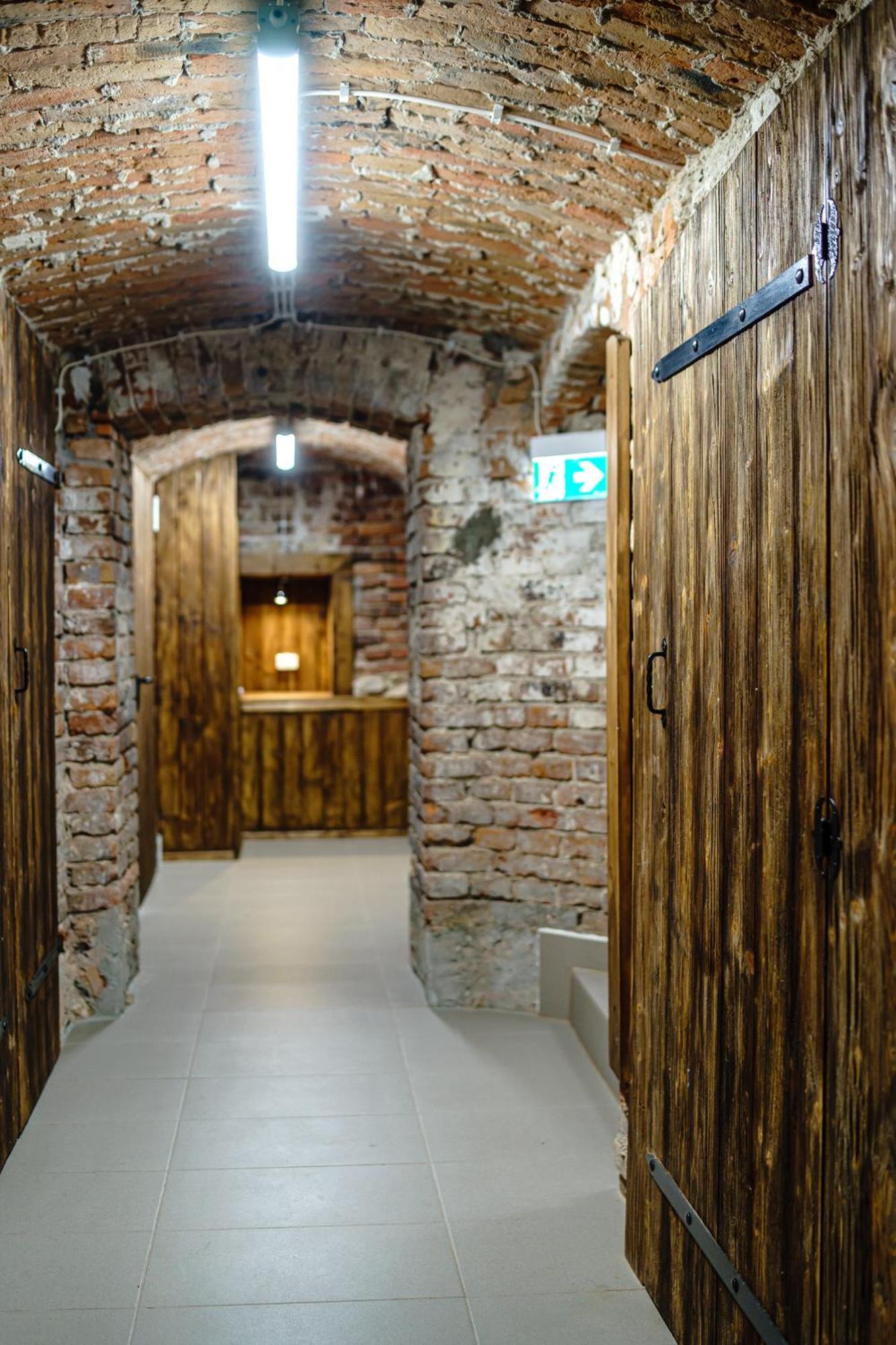 Old Town Ac Apartments Main Raiway Station Cracovia Exterior foto